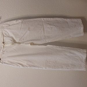 Woman Pants by Mix Mara